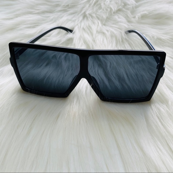 “Baddie” sunglasses - Picture 2 of 6